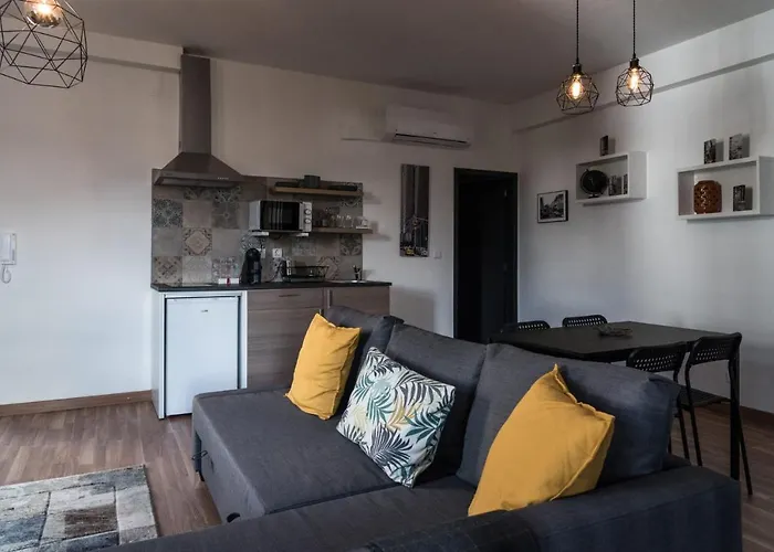 Redondo Loft